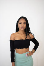 Load image into Gallery viewer, FALLING FOR ME CROP TOP - BLACK
